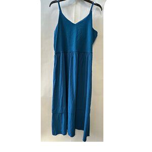 Athleta Elation V-Neck Hybrid Dress